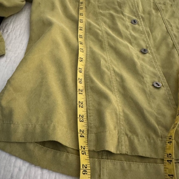 CHICO’S Faux Suede Shacket. Wears as shirt or light jacket   Chicos size 2 (M) - Picture 8 of 10